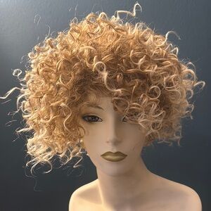 Cream Curly Voluminous Wig
